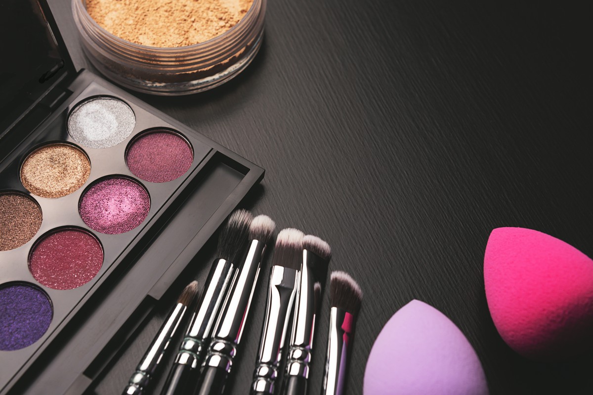 Dezynfekcja a sterylizacja narzędzi kosmetycznych